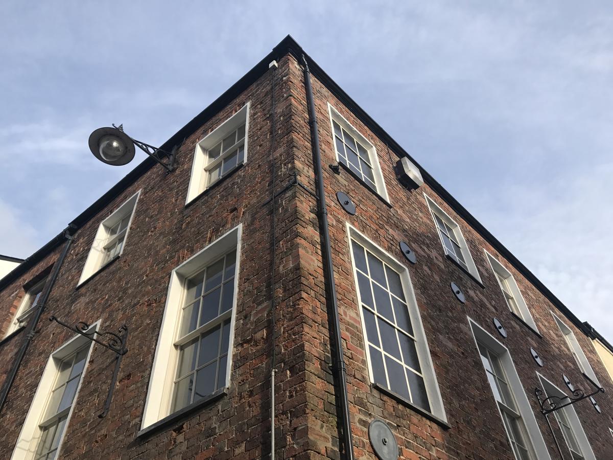 A Pousada Ty Glyndwr Bunkhouse, Bar And Cafe Caernarfon Exterior foto