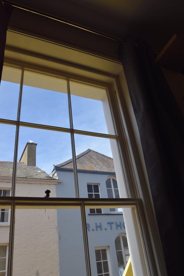 A Pousada Ty Glyndwr Bunkhouse, Bar And Cafe Caernarfon Exterior foto